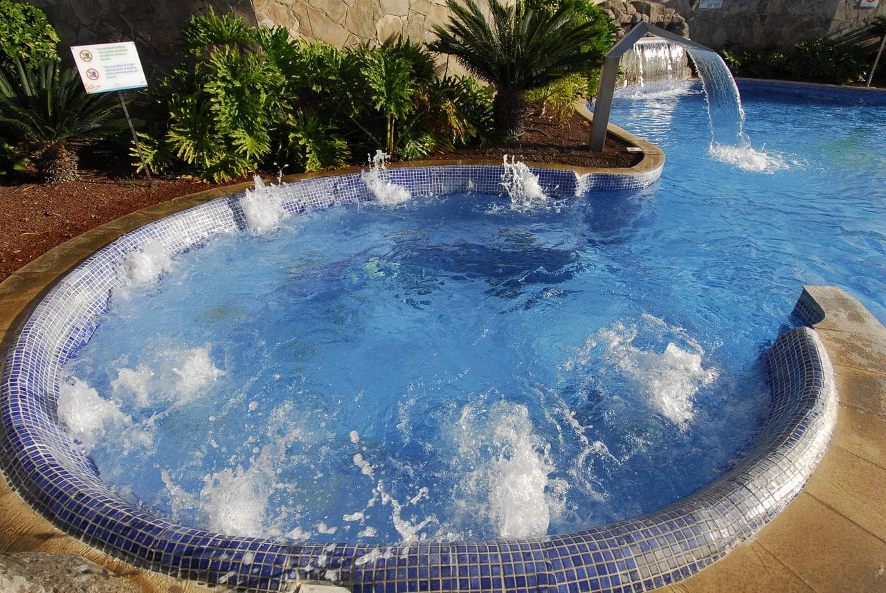 Paradise Park Fun Lifestyle Hotel - 9