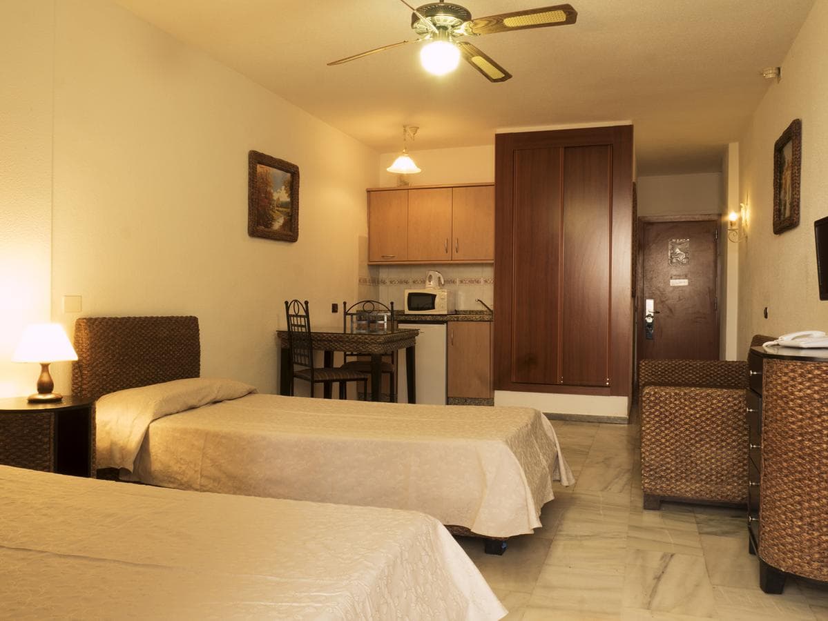 Hotel Las Piramides Resort - 2