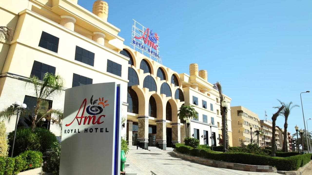 AMC Royal Hotel & Spa - 1