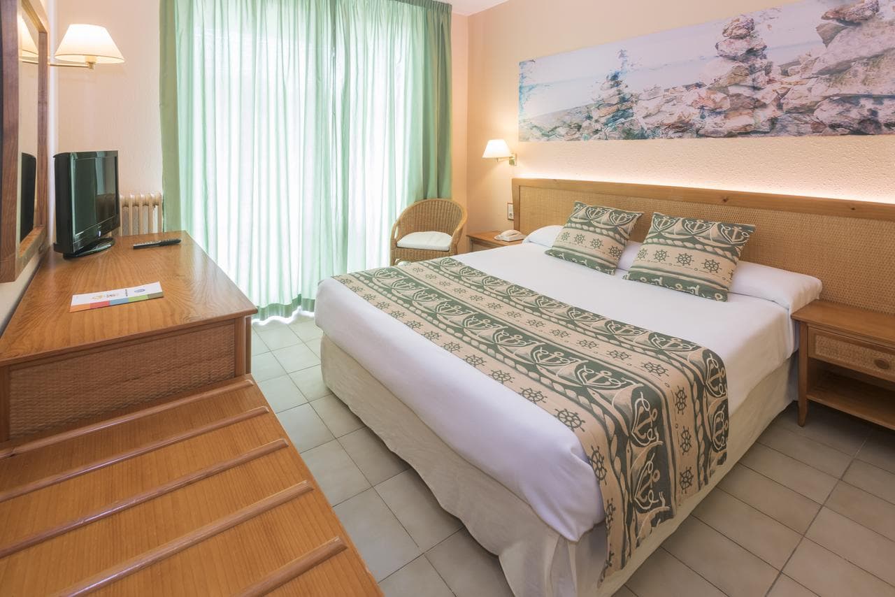 Hotel GHT Oasis Tossa - 2
