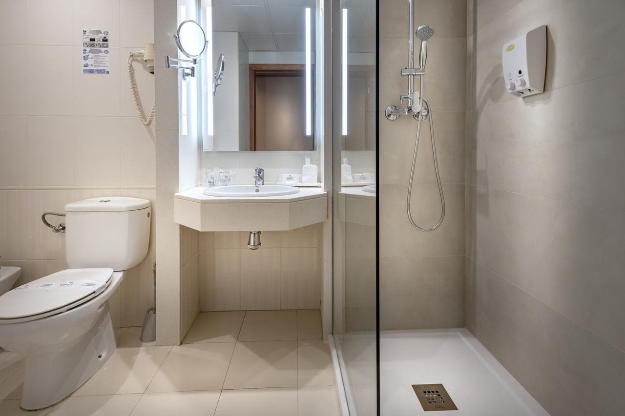 Hotel GHT Oasis Tossa - 3