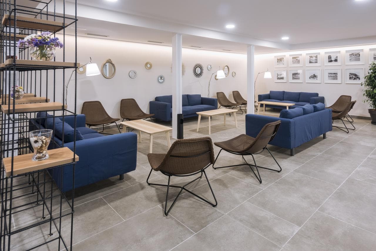 Hotel GHT Sa Riera - 8