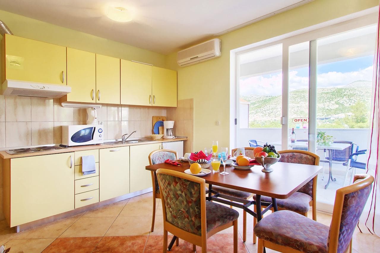 Apartments Villa Erna - 5