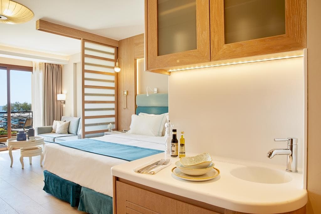 Anthemus Sea Beach Hotel & Spa - 3