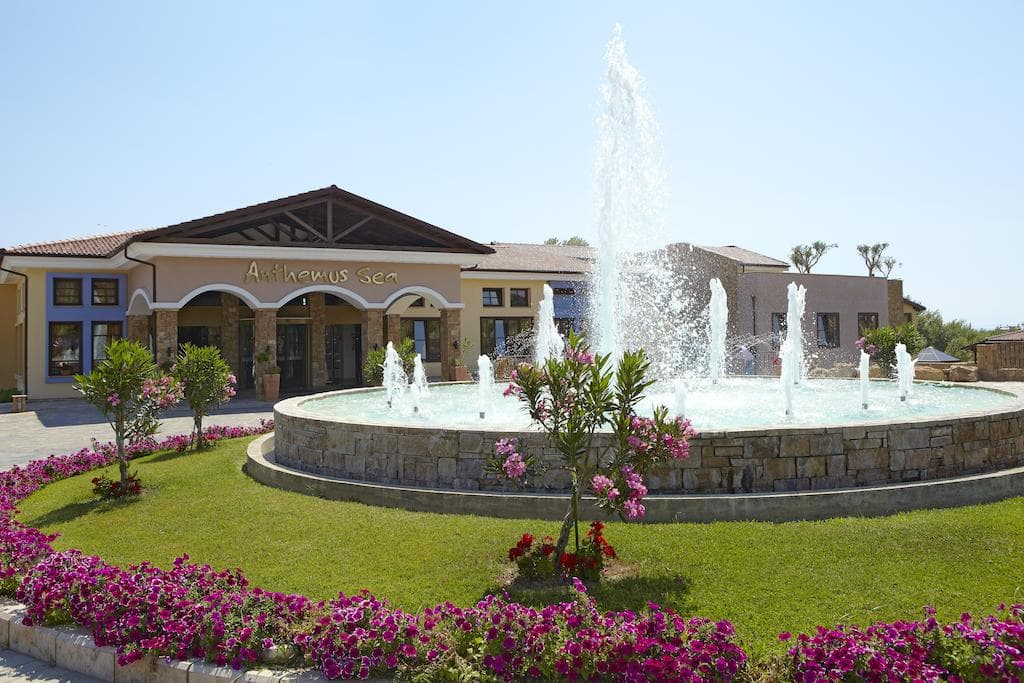 Anthemus Sea Beach Hotel & Spa - 2