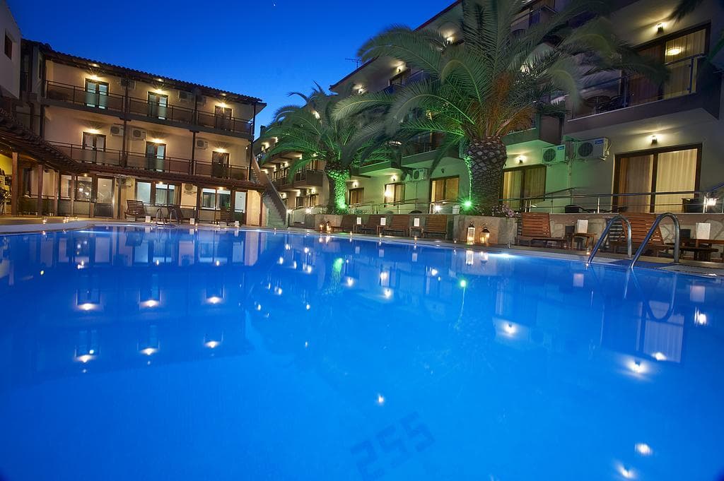 Simeon Hotel - 3