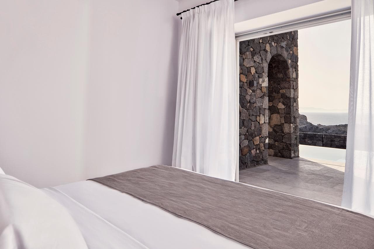 Hotel Canaves Oia Epitome - Small Luxury Hotels of the World - 11