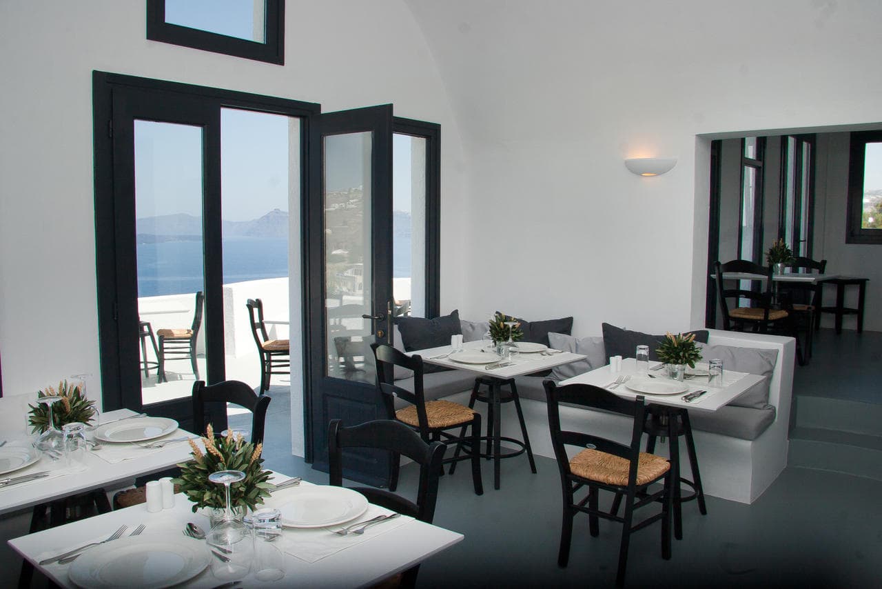 Ambassador Aegean Luxury Hotel & Suites - 3