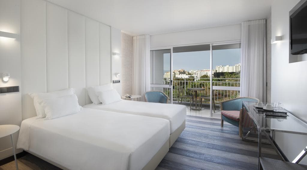 Hotel Alto Lido - 3