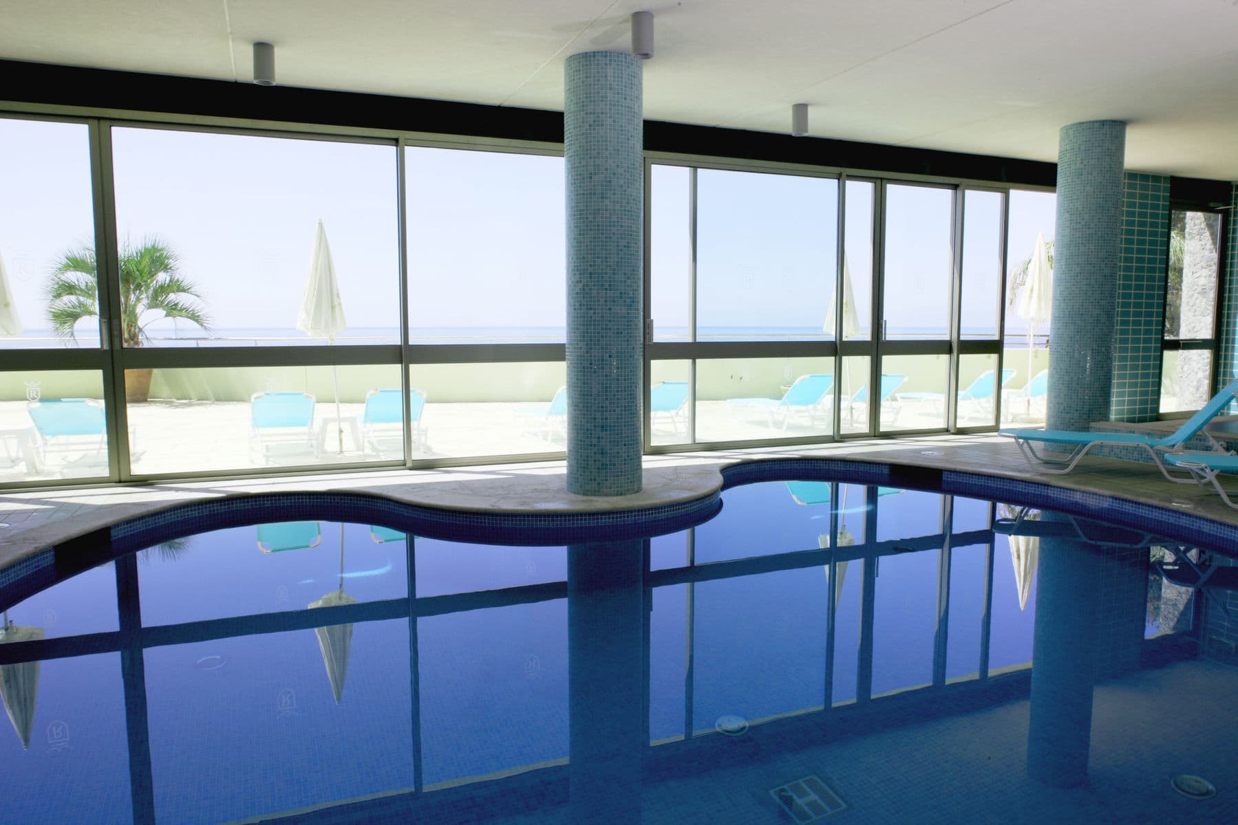 Regency Cliff Hotel - 7