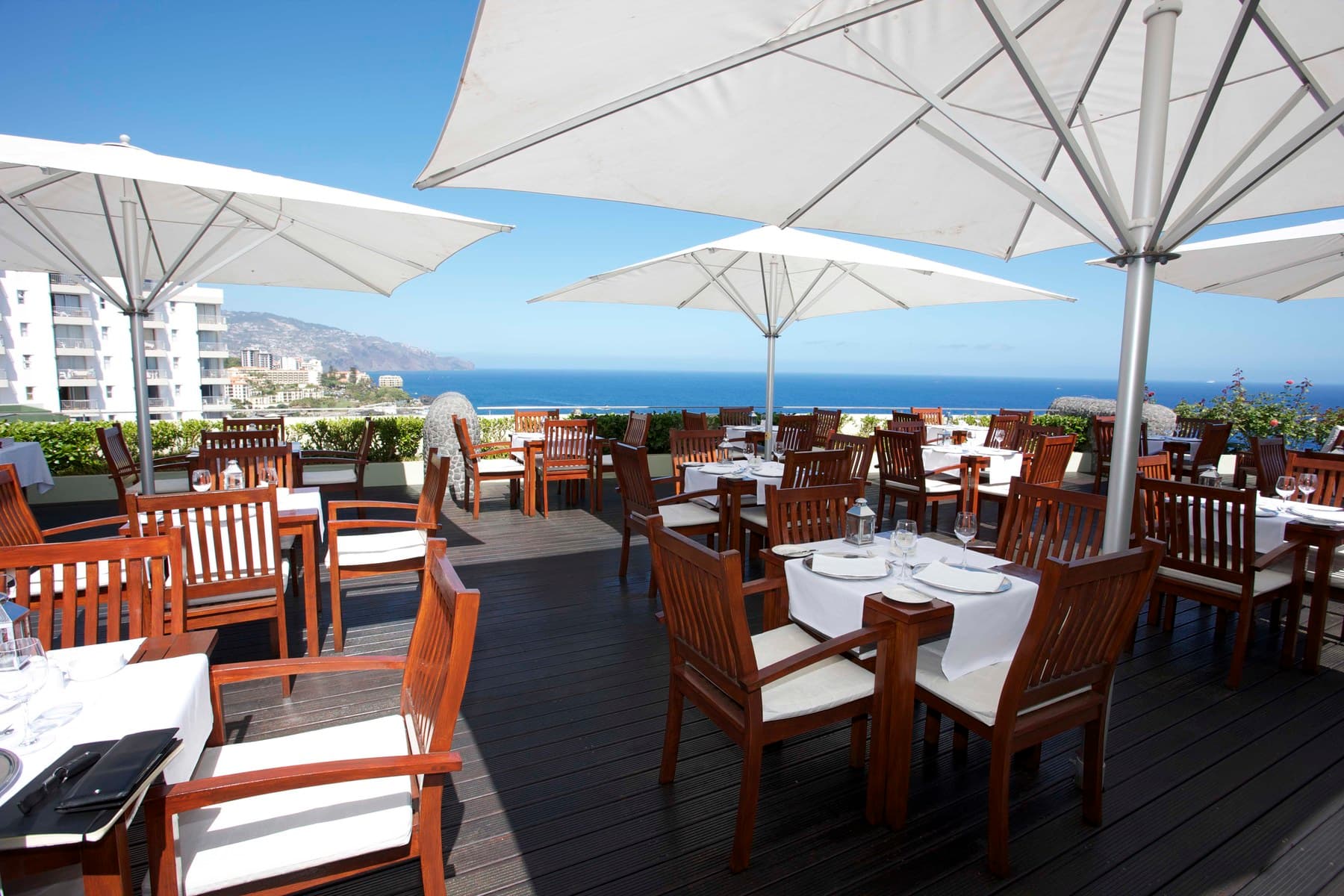 Regency Cliff Hotel - 9