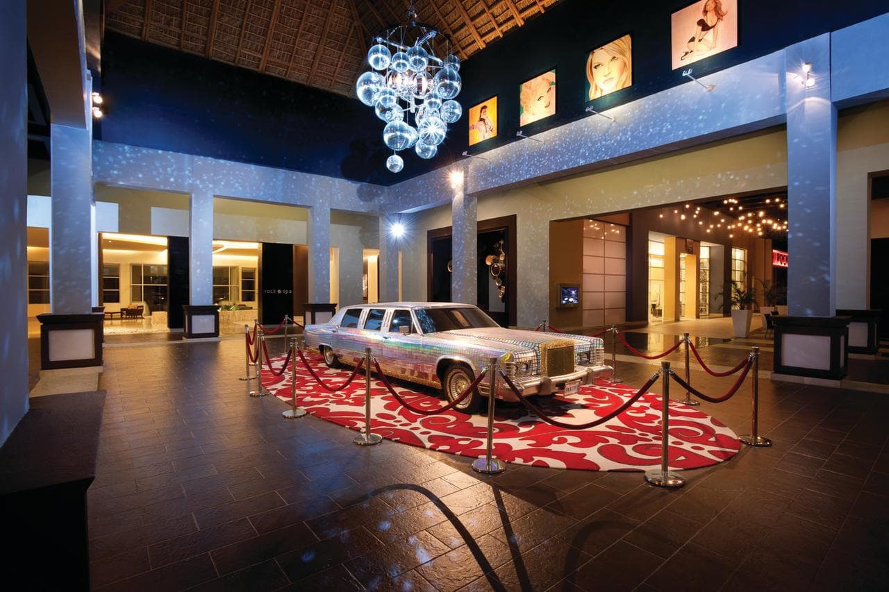 Hard Rock Hotel & Casino Punta Cana - 14