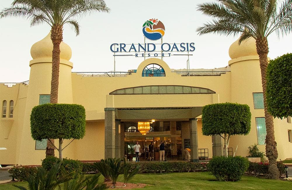 Grand Oasis Resort - 7