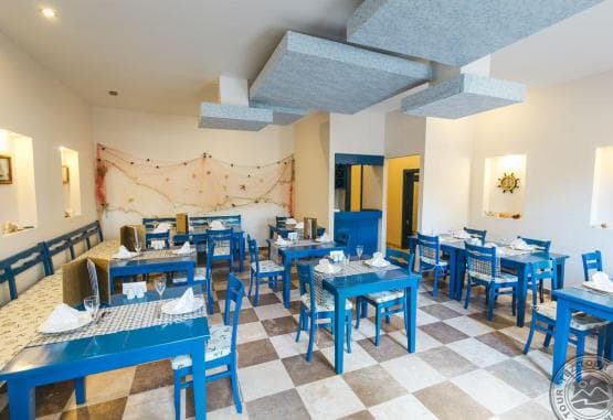 Charter Antalya - Loceanica Beach Resort Hotel - 4