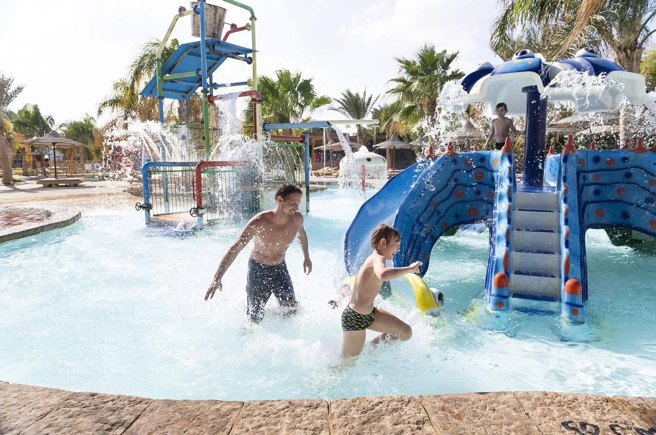 The Three Corners Sea Beach Resort - 9