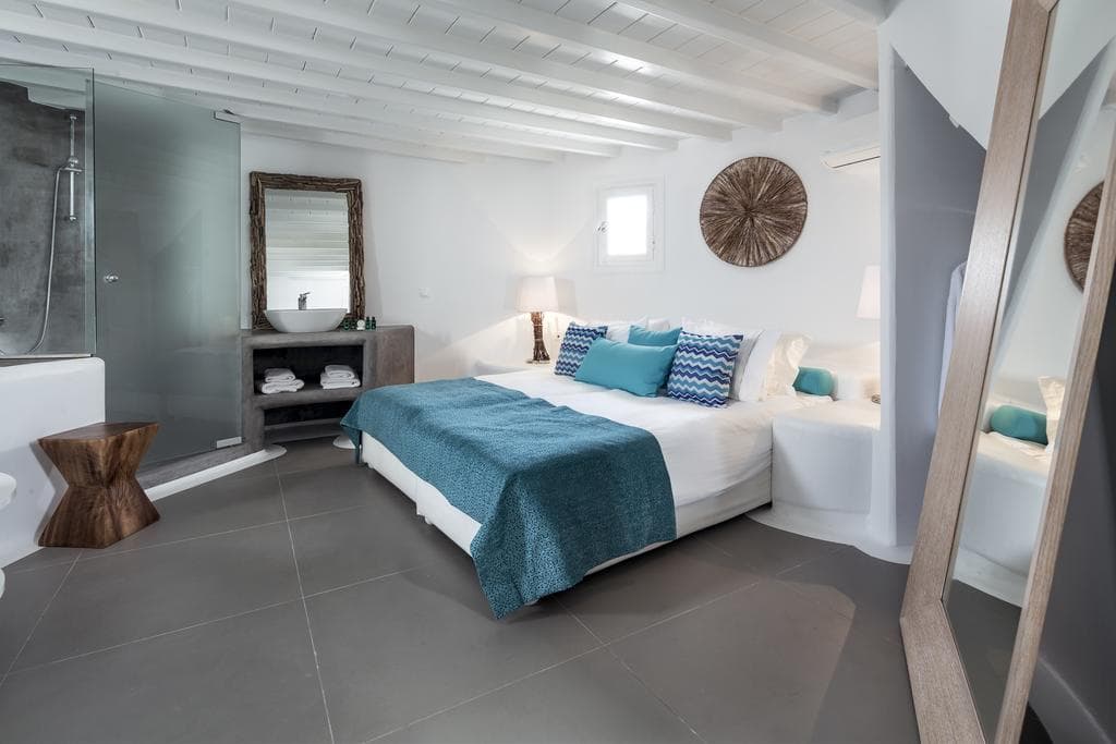 Absolute Mykonos Suites and More - 14