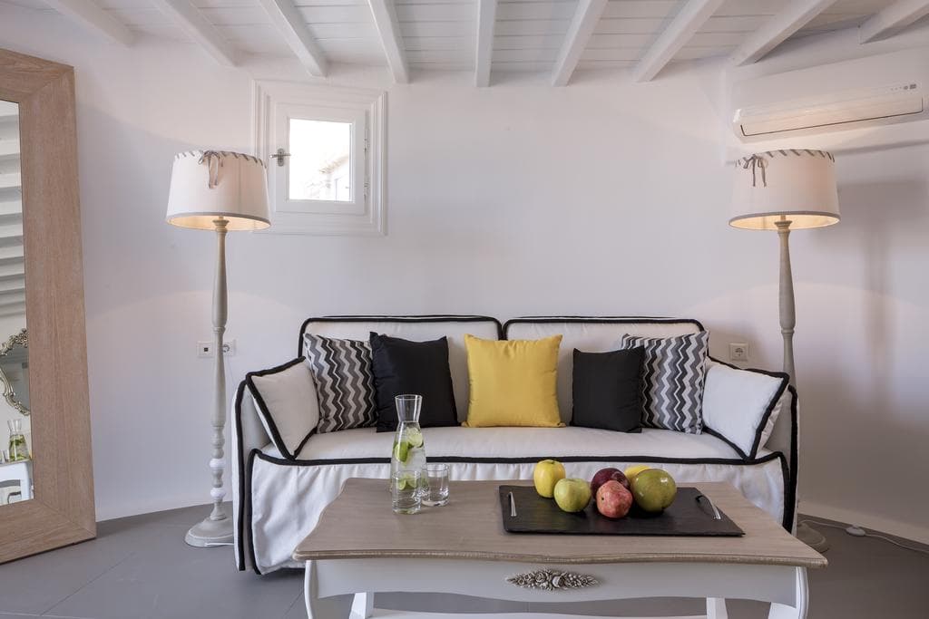 Absolute Mykonos Suites and More - 17