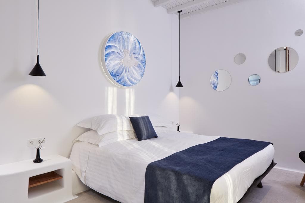 Absolute Mykonos Suites and More - 3