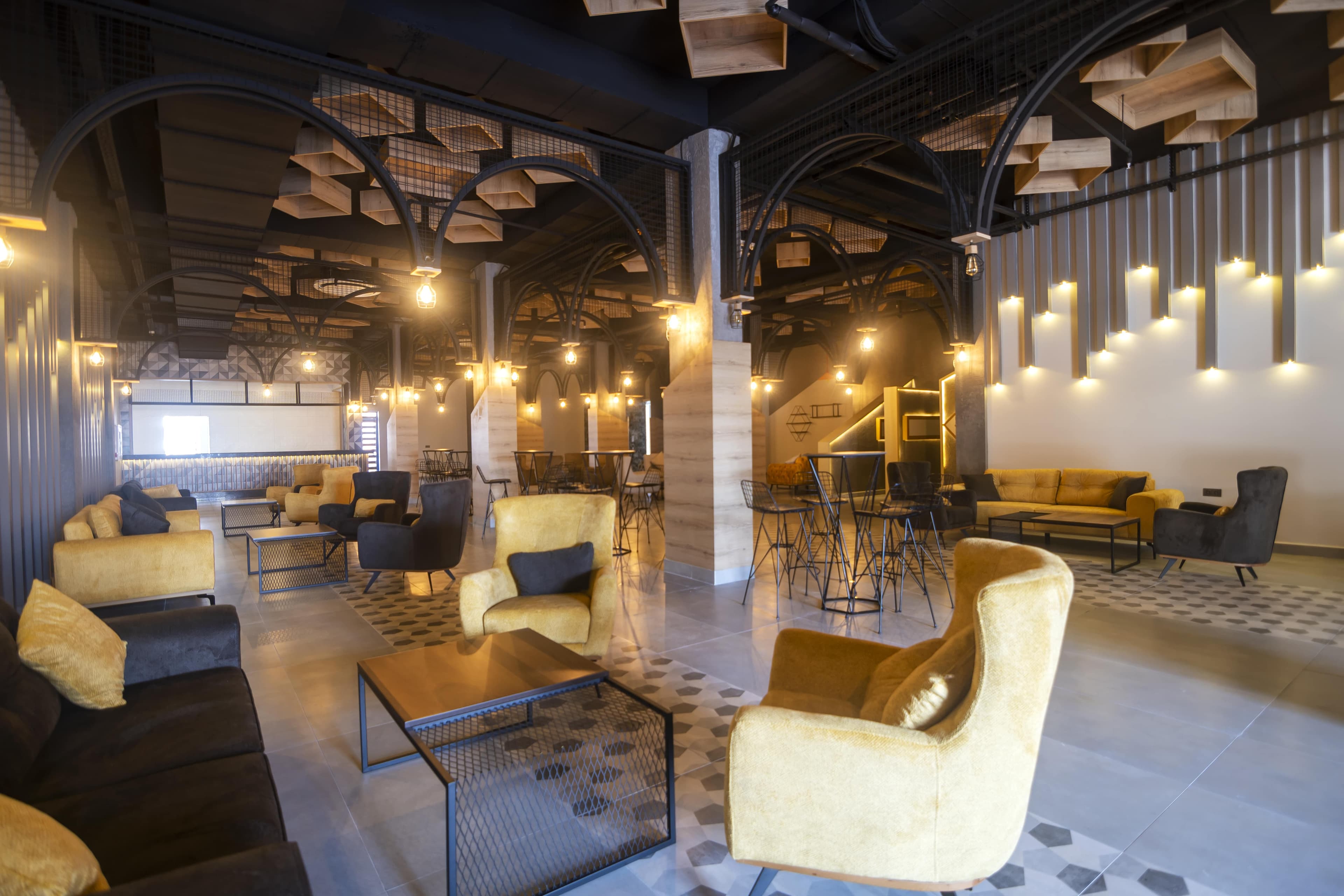 Grand Kolibri Prestige Hotel - 3