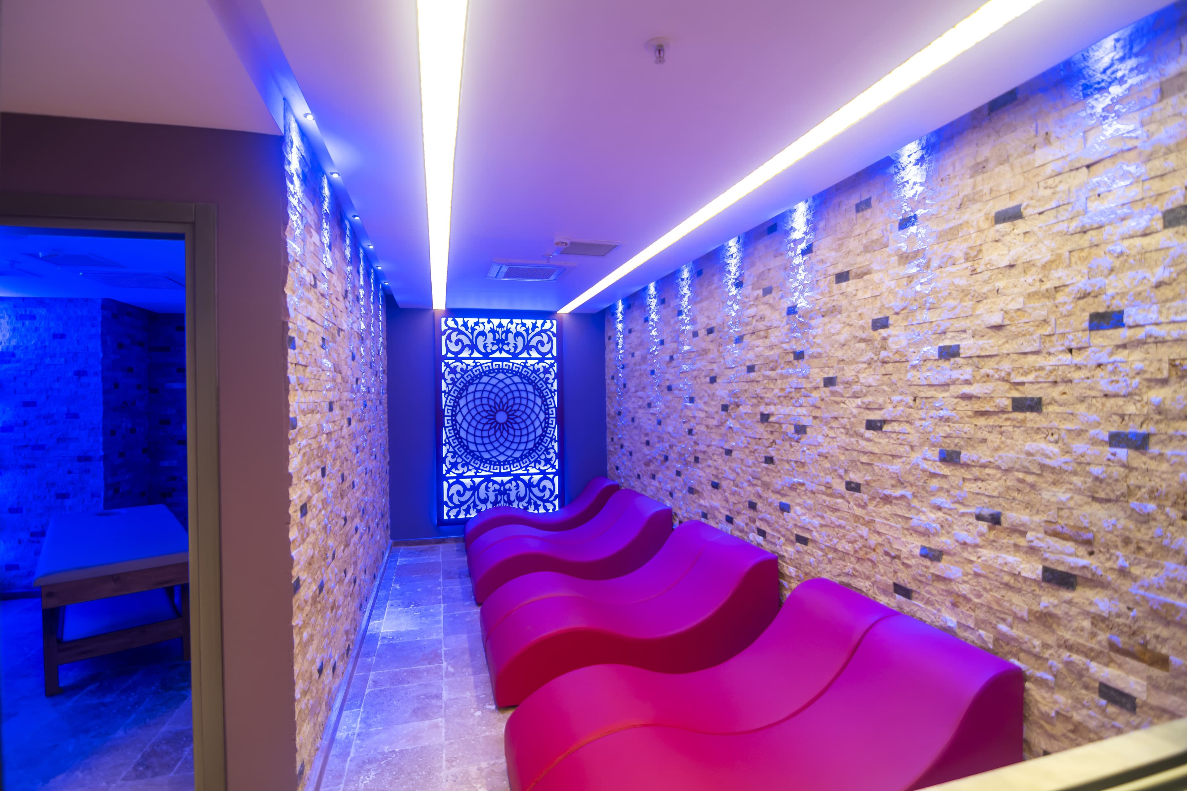 Grand Kolibri Prestige Hotel - 9