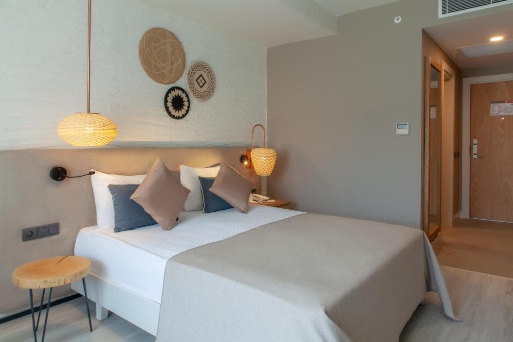 Side Royal Style Hotel - 11