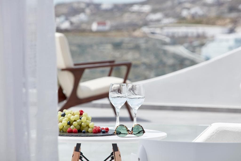 Absolute Mykonos Suites and More - 38