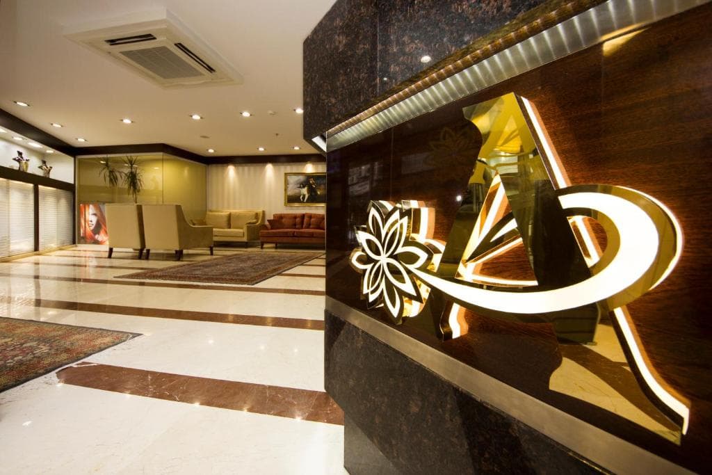Aprilis Hotel - 4