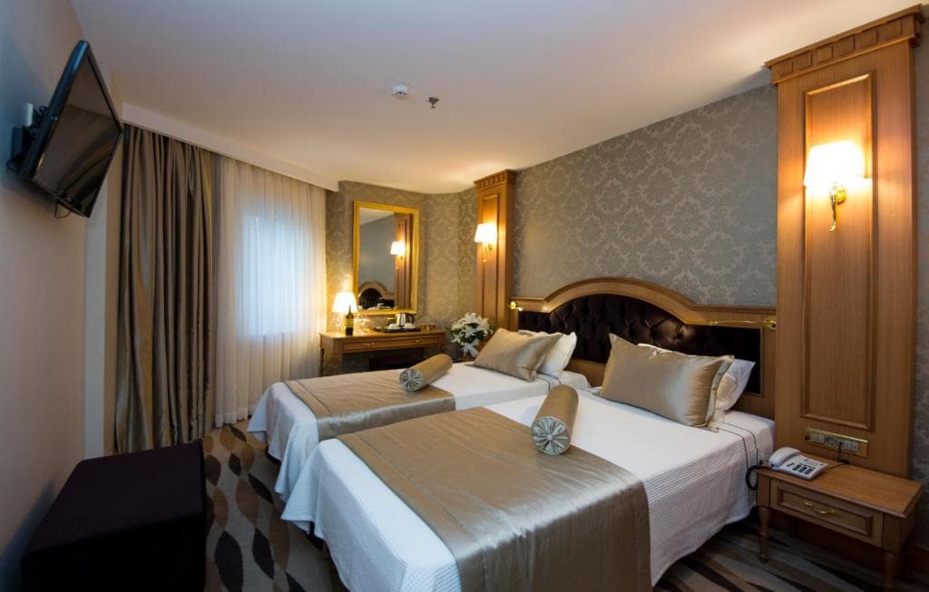 Aprilis Hotel - 21