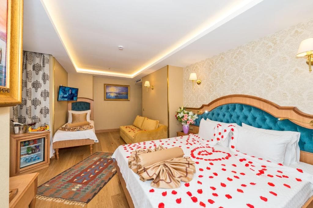 Aprilis Gold Hotel - 11