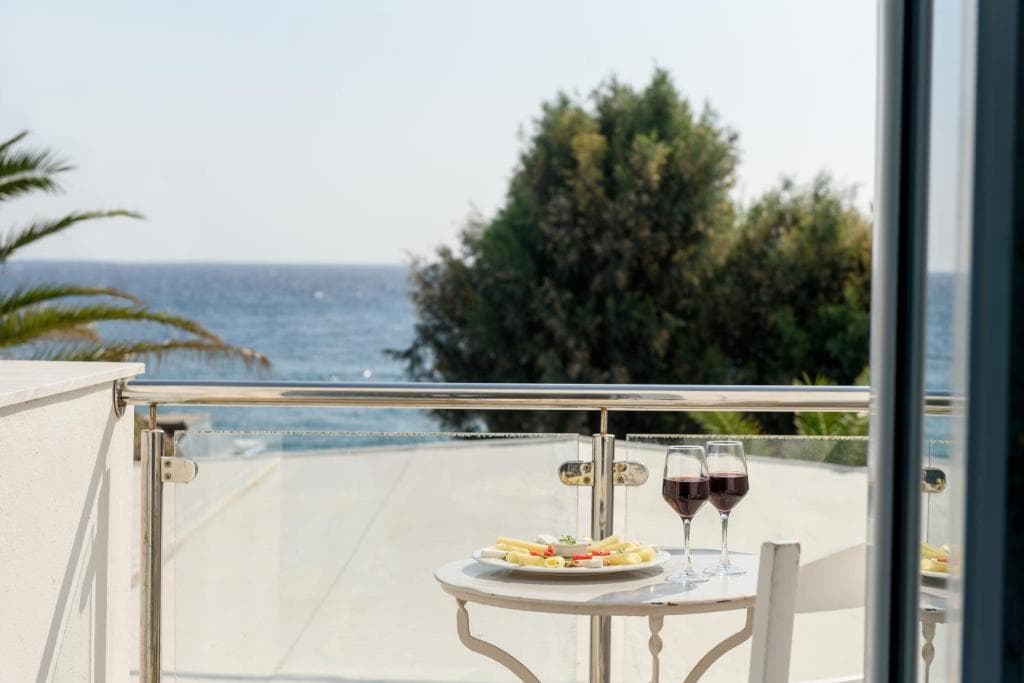 Alesahne Beach Hotel - 37