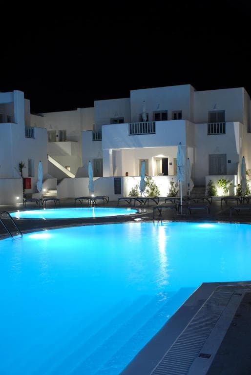 Aqua Blue Beach Hotel - 48