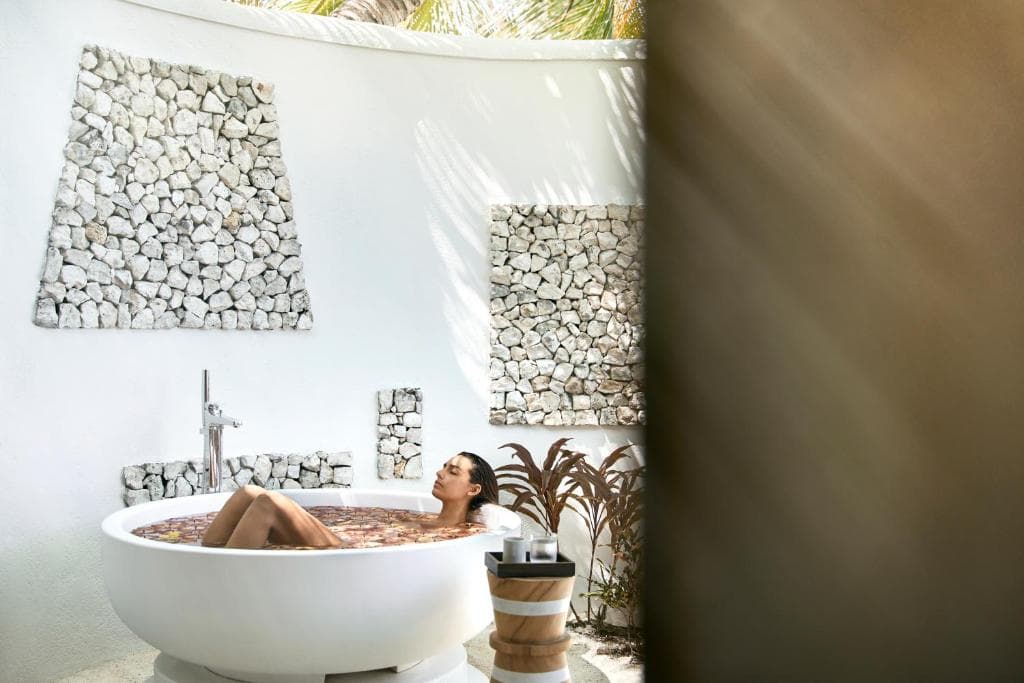 COMO Cocoa Island - 43