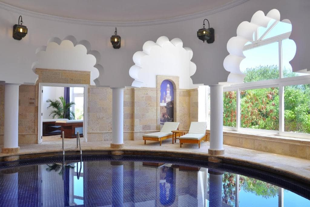 Sheraton Sharm Hotel & Resort & Villas - 12