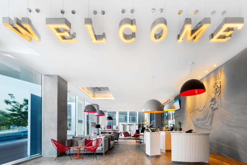 Hotel IBIS Styles Dubai Airport - 10