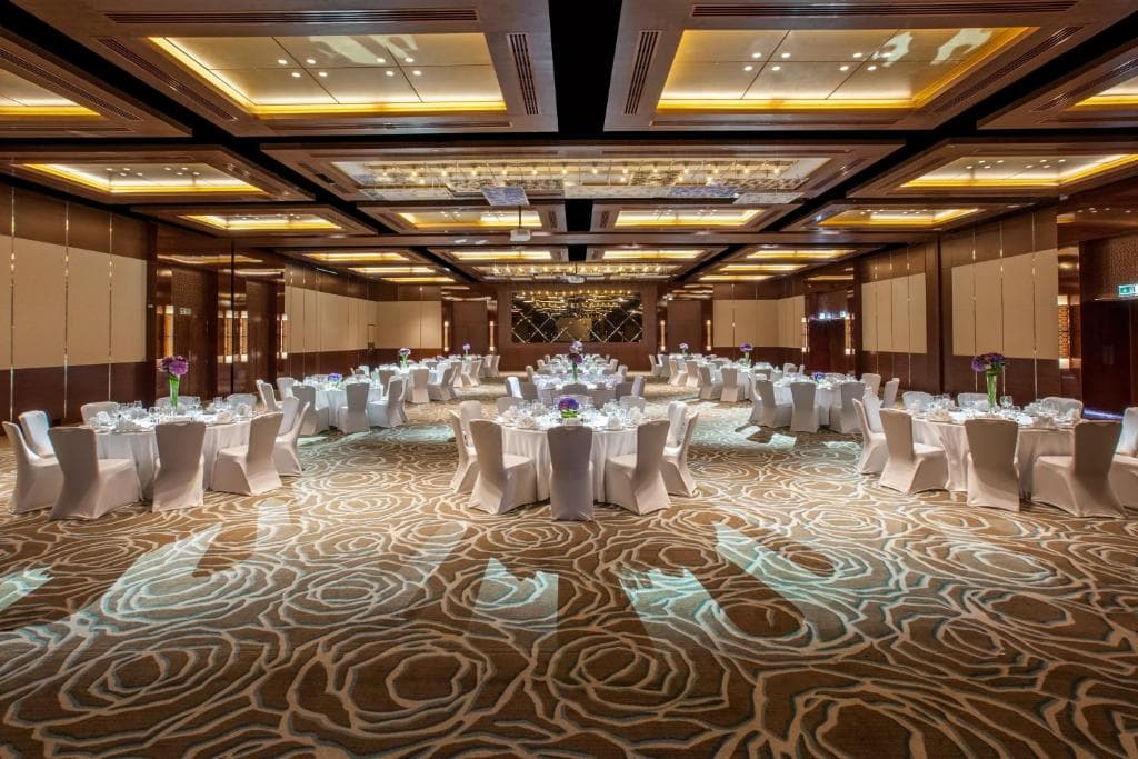 Crowne Plaza Dubai Festival City - 8