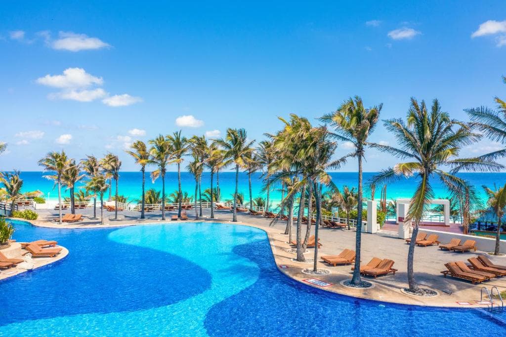 The Pyramid at Grand Cancun by Oasis - 6