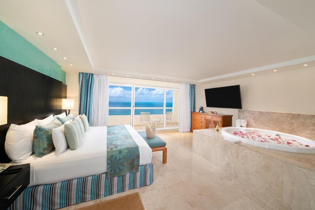 Grand Oasis Palm - 45