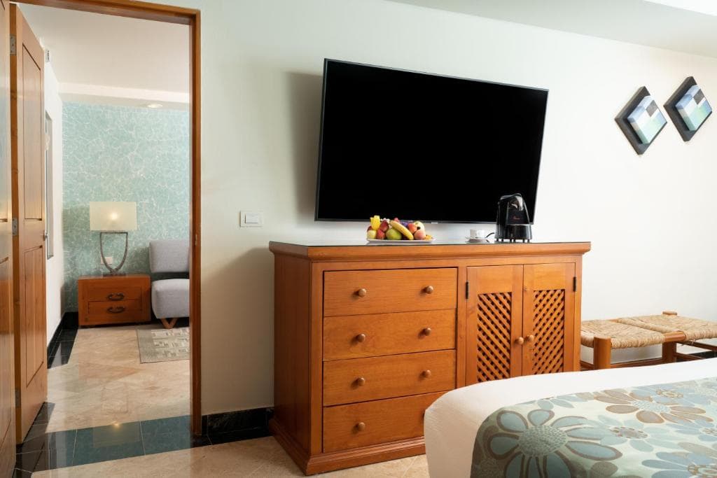 Grand Oasis Palm - 36