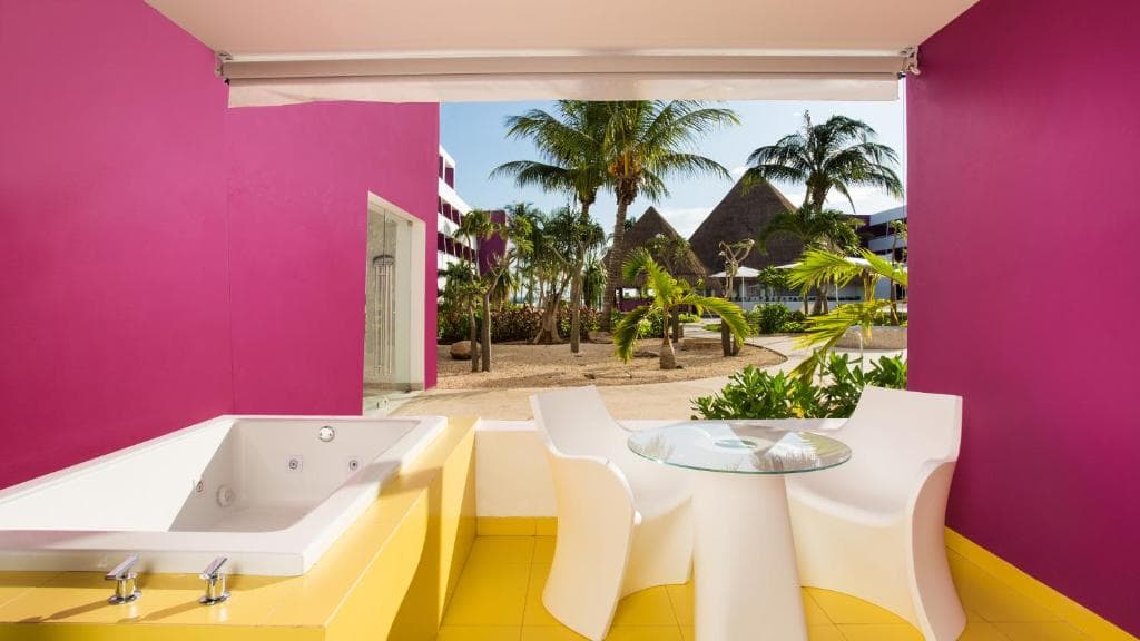 Temptation Cancun Resort - 3