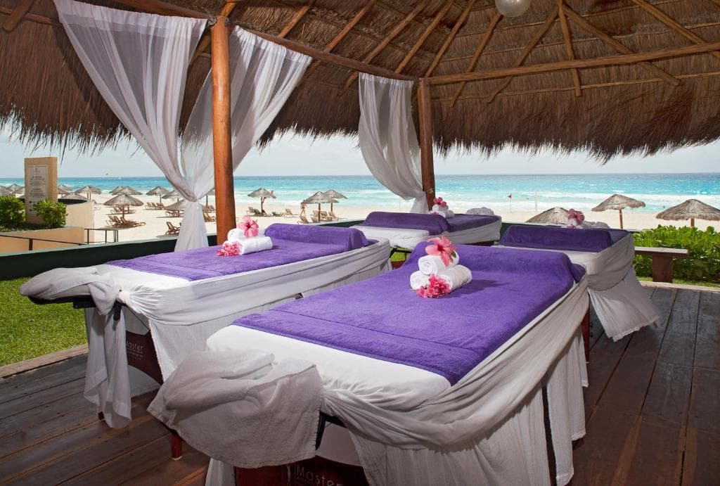 Emporio Cancun - 18