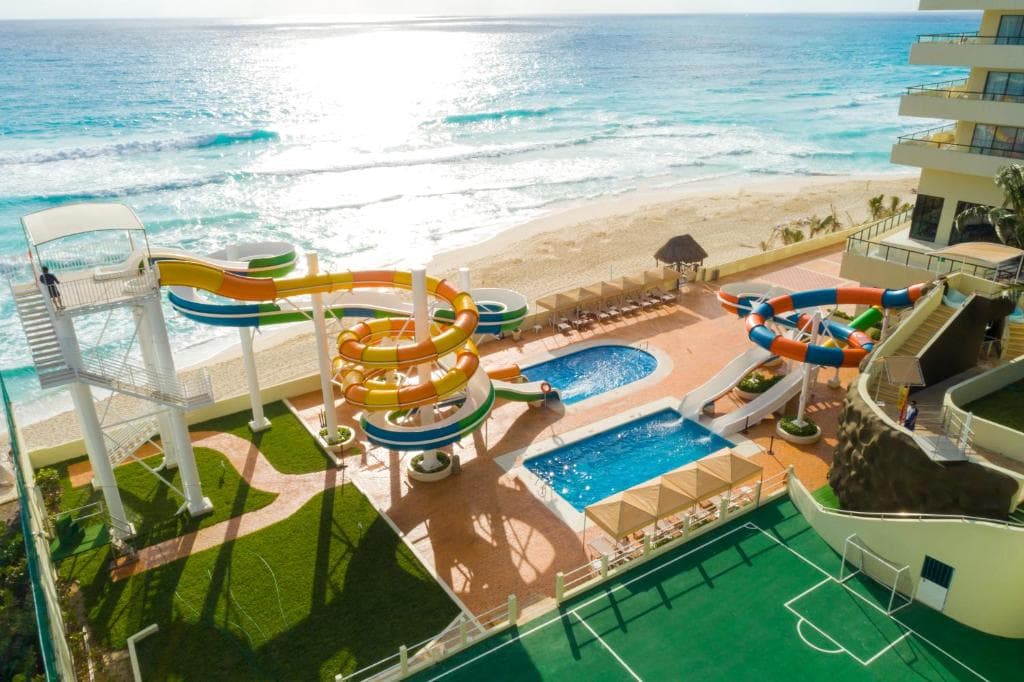 Crown Paradise Club Cancun - 12