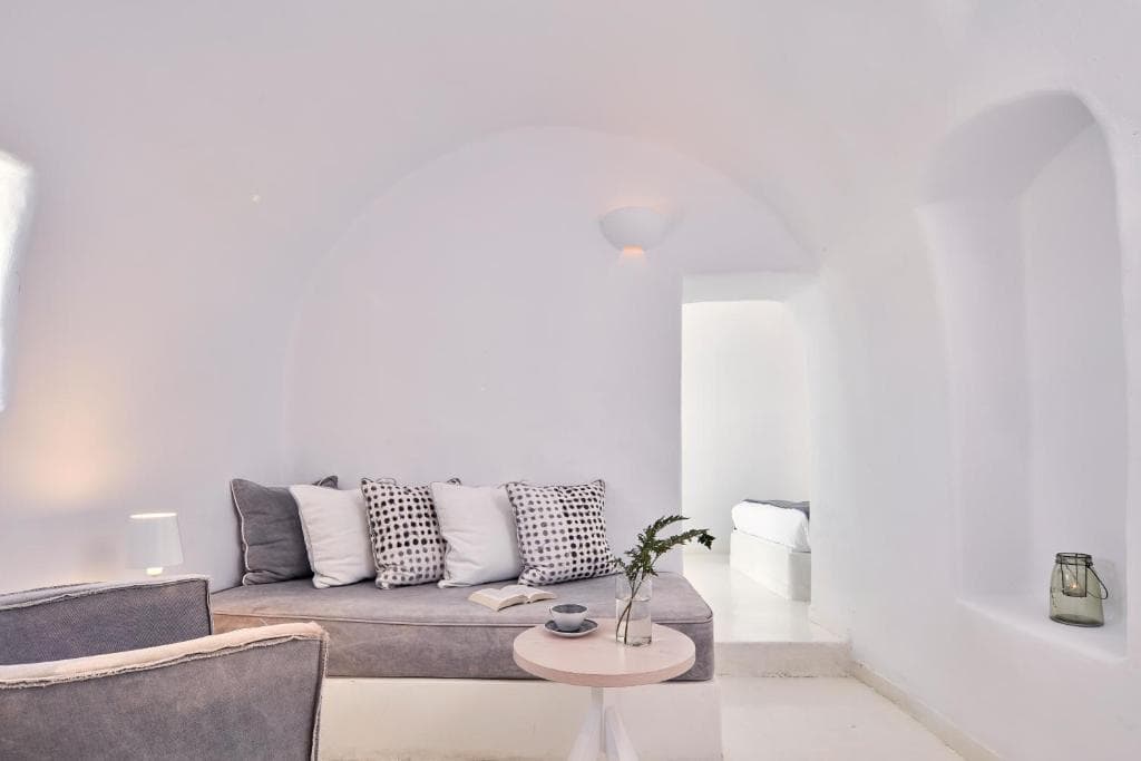 Cliff Side Suites - 6
