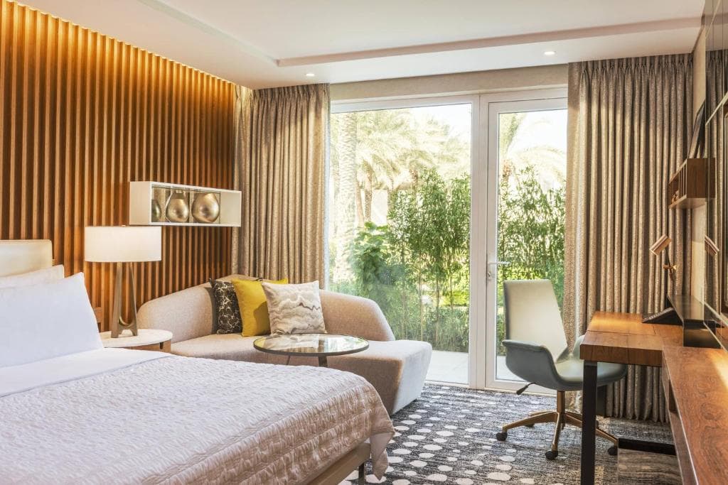 Le Meridien Dubai Hotel & Conference Centre - 12