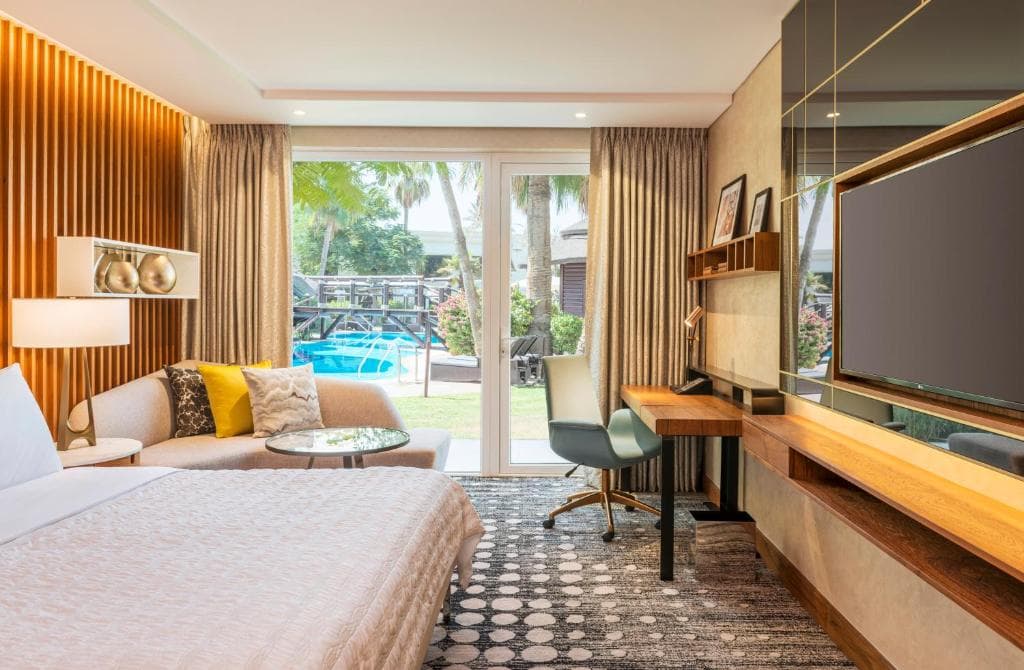 Le Meridien Dubai Hotel & Conference Centre - 17