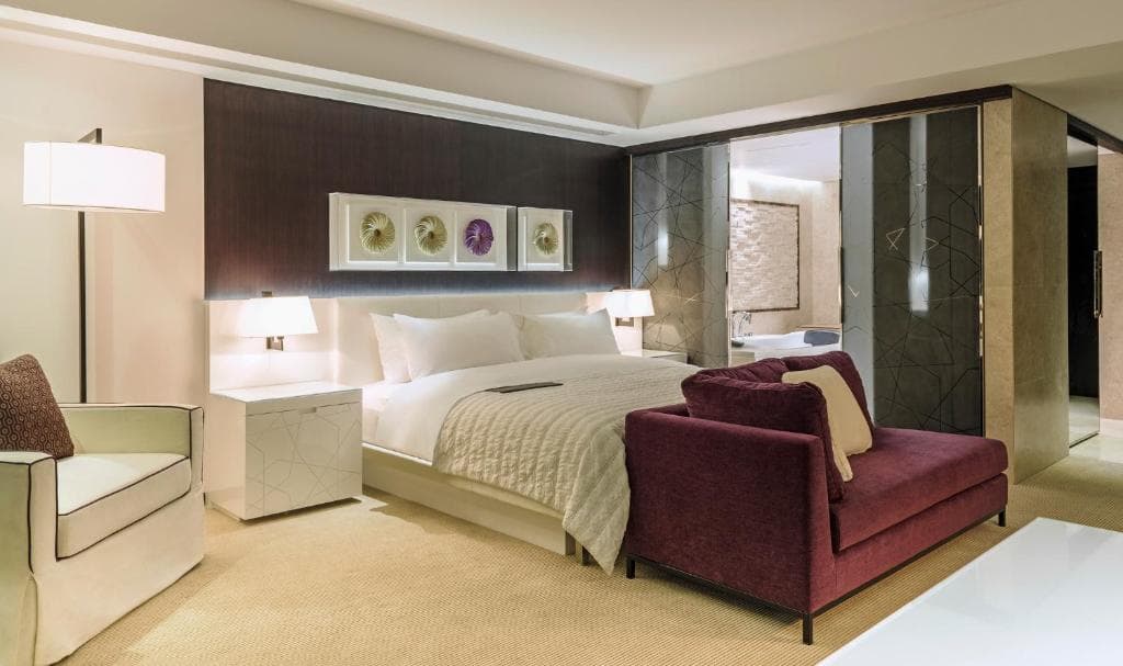 Le Meridien Dubai Hotel & Conference Centre - 20