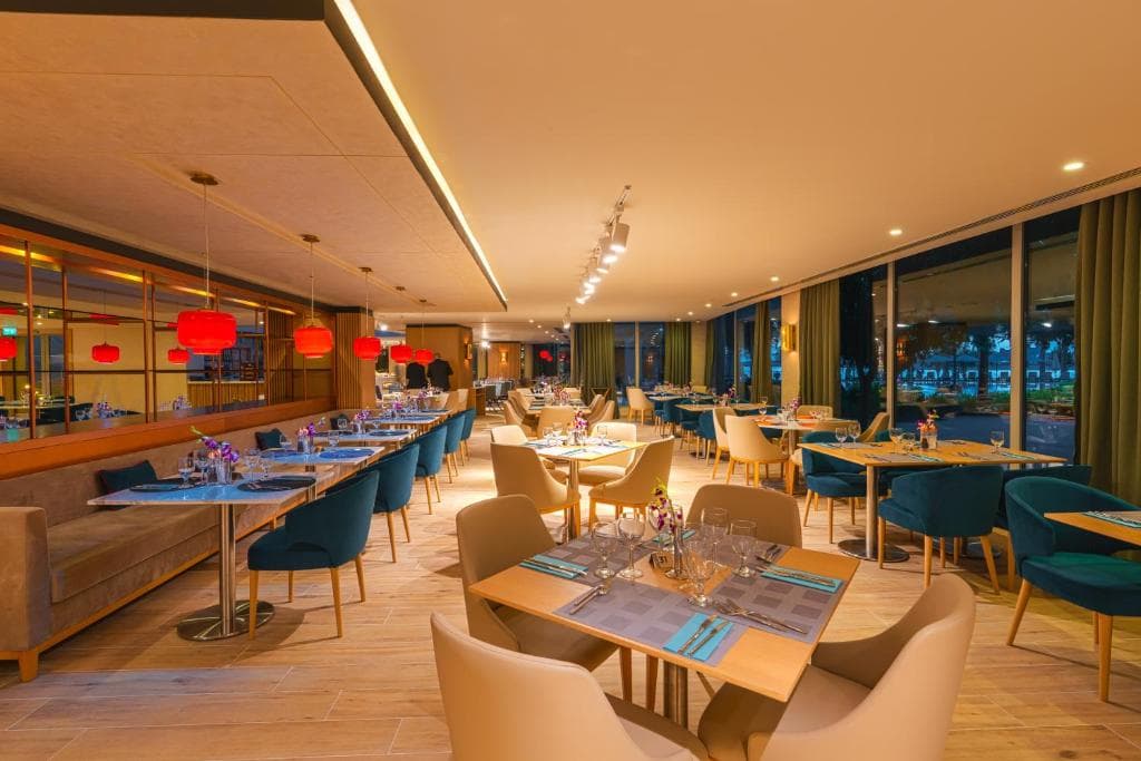 Rixos The Palm Hotel & Suites - 14