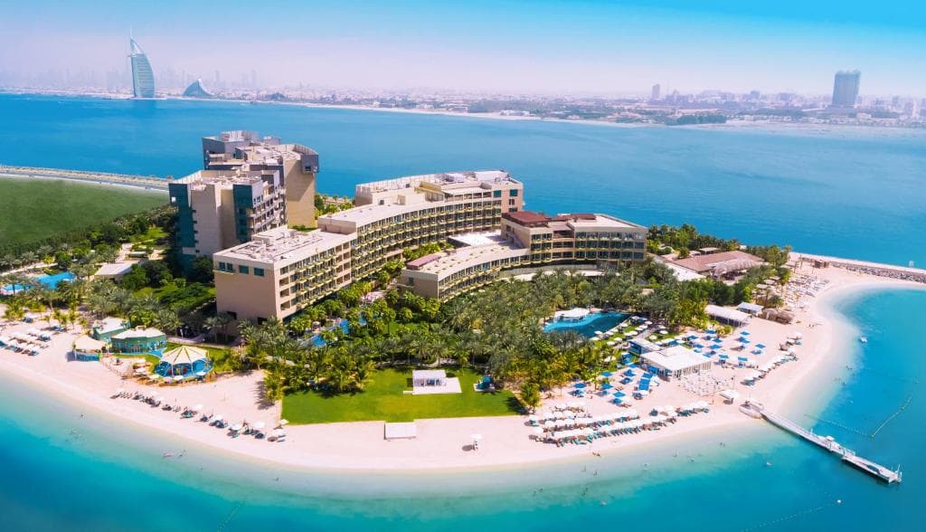 Charter Dubai - Rixos The Palm Hotel & Suites