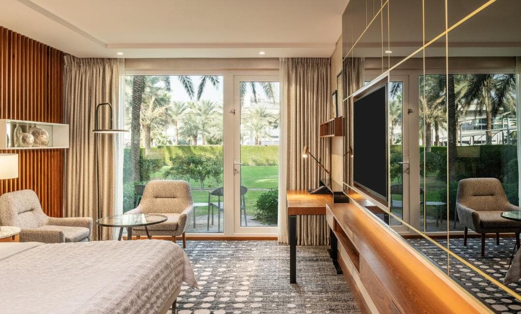 Le Meridien Dubai Hotel & Conference Centre - 15