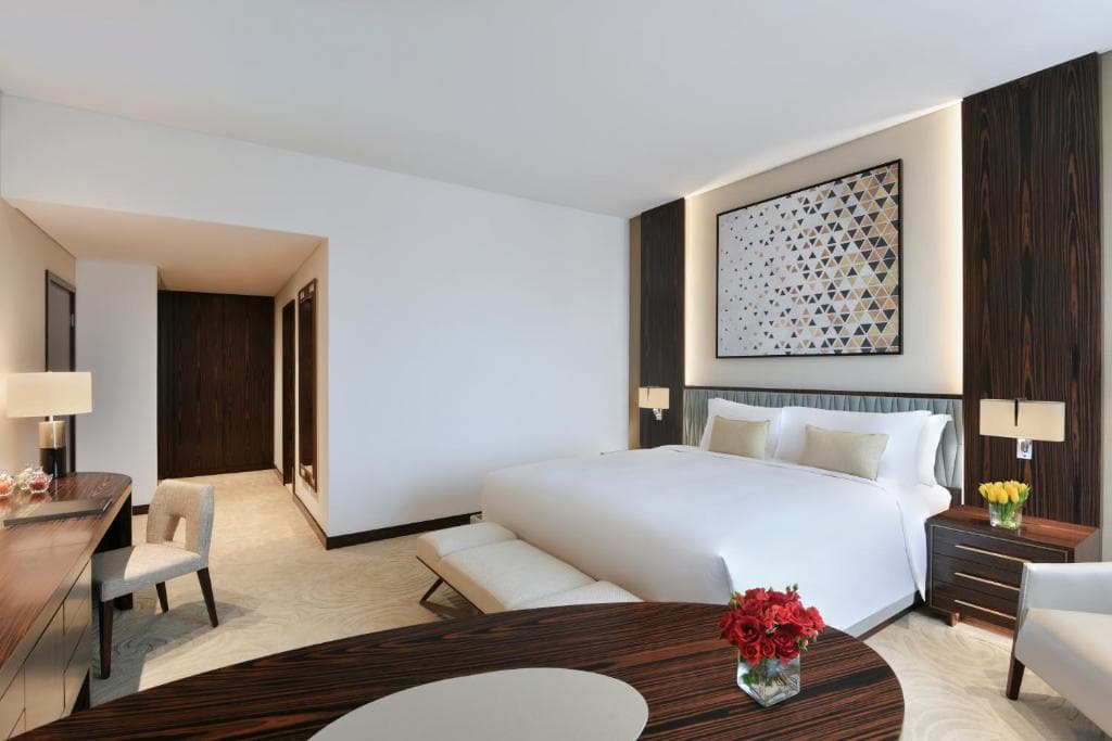 Sofitel Dubai The Obelisk - 4