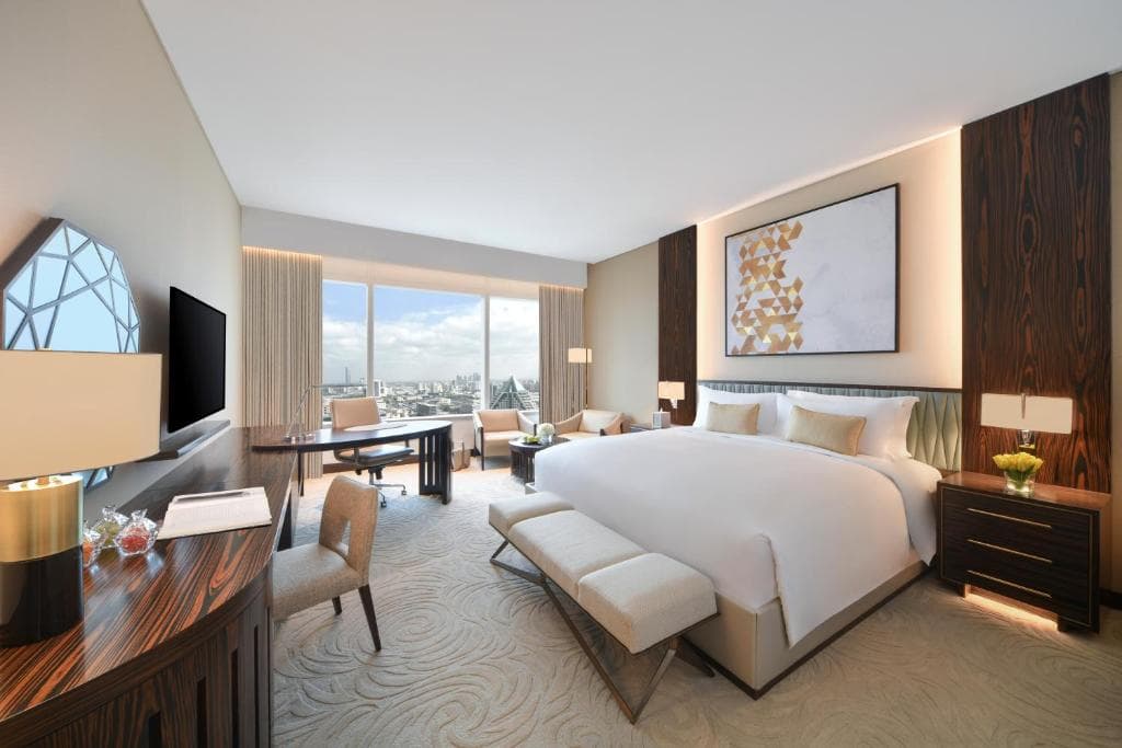 Sofitel Dubai The Obelisk - 3